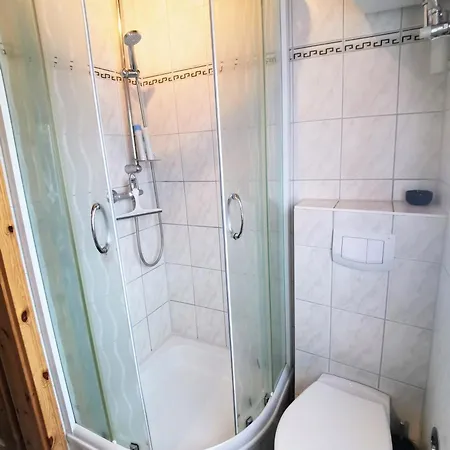 Seeblick Am Malchiner 公寓